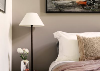 Property management service Chamonix bedside lamp